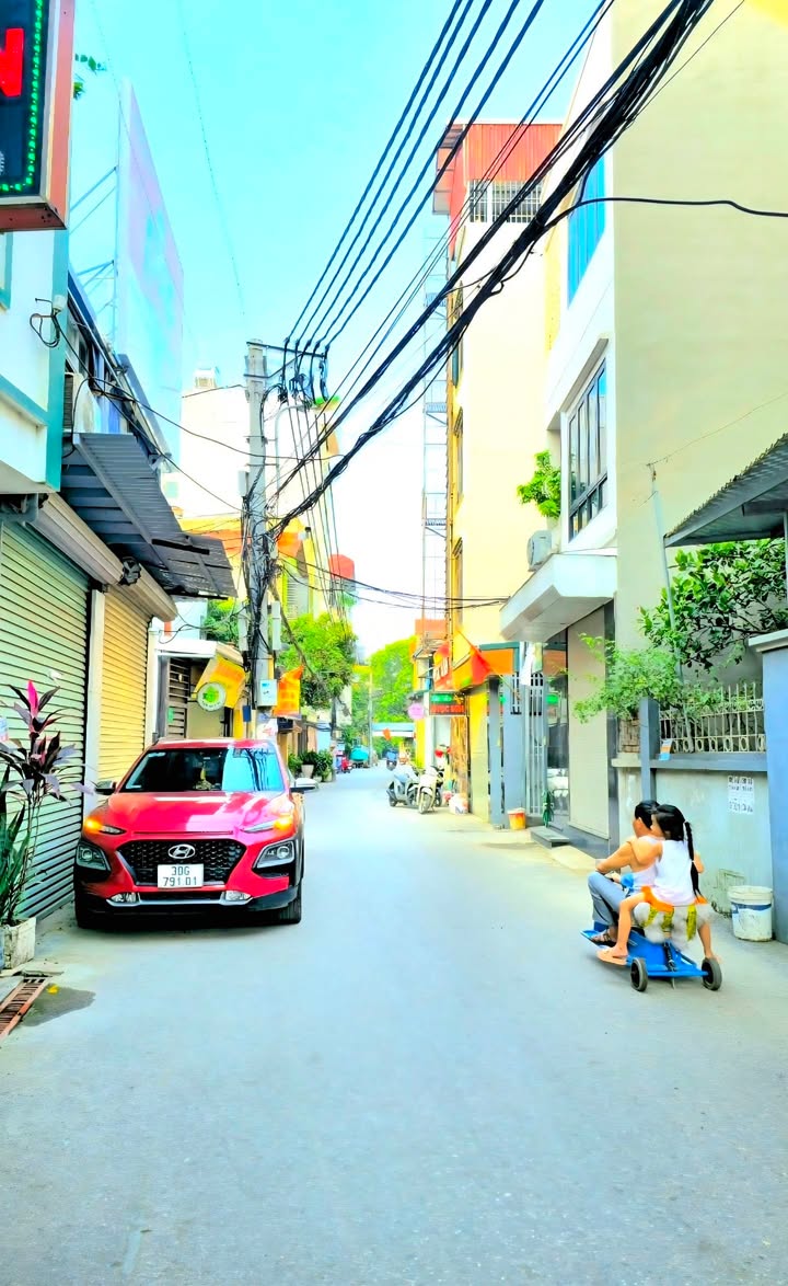 Bán gấp nhà 32m² 2 tầng Yên Nghĩa, Hà Đông - Giá F0, pháp lý rõ ràng