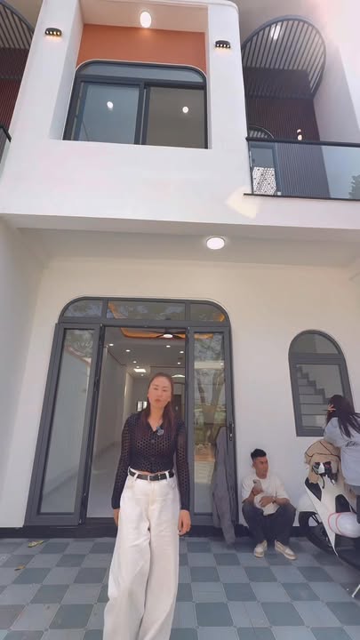 Nhà Hẻm Đặng Trần Côn, Pleiku - 100m² Full Thổ Cư, Sẵn Sàng Ở Ngay