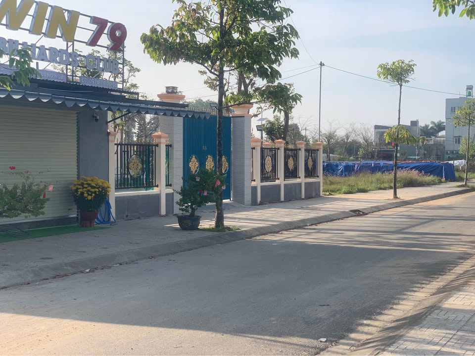 Nhà phố Tăng Long Angkora, TP Quảng Ngãi 150m² - Vị trí đắc địa!