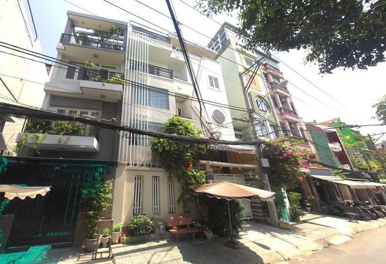 Nhà Mặt Tiền Hòa Hưng Quận 10 119m² - Mặt tiền kinh doanh đắc địa!