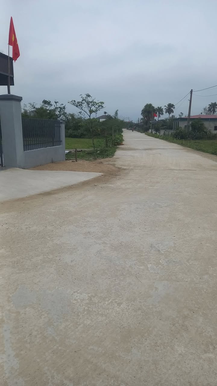 Đất nền Cẩm Nhượng 160m² - Sổ đỏ chính chủ, gần biển Thiên Cầm!