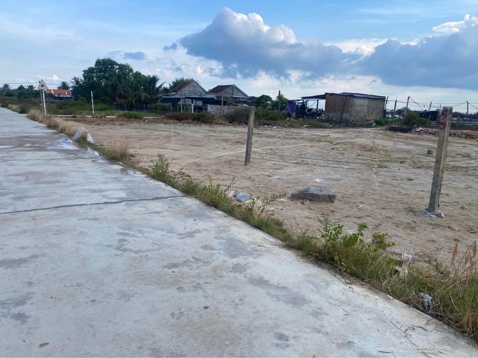 Đất nền Bắc Vân Phong 125m² - Sổ đỏ thổ cư, cách biển 300m