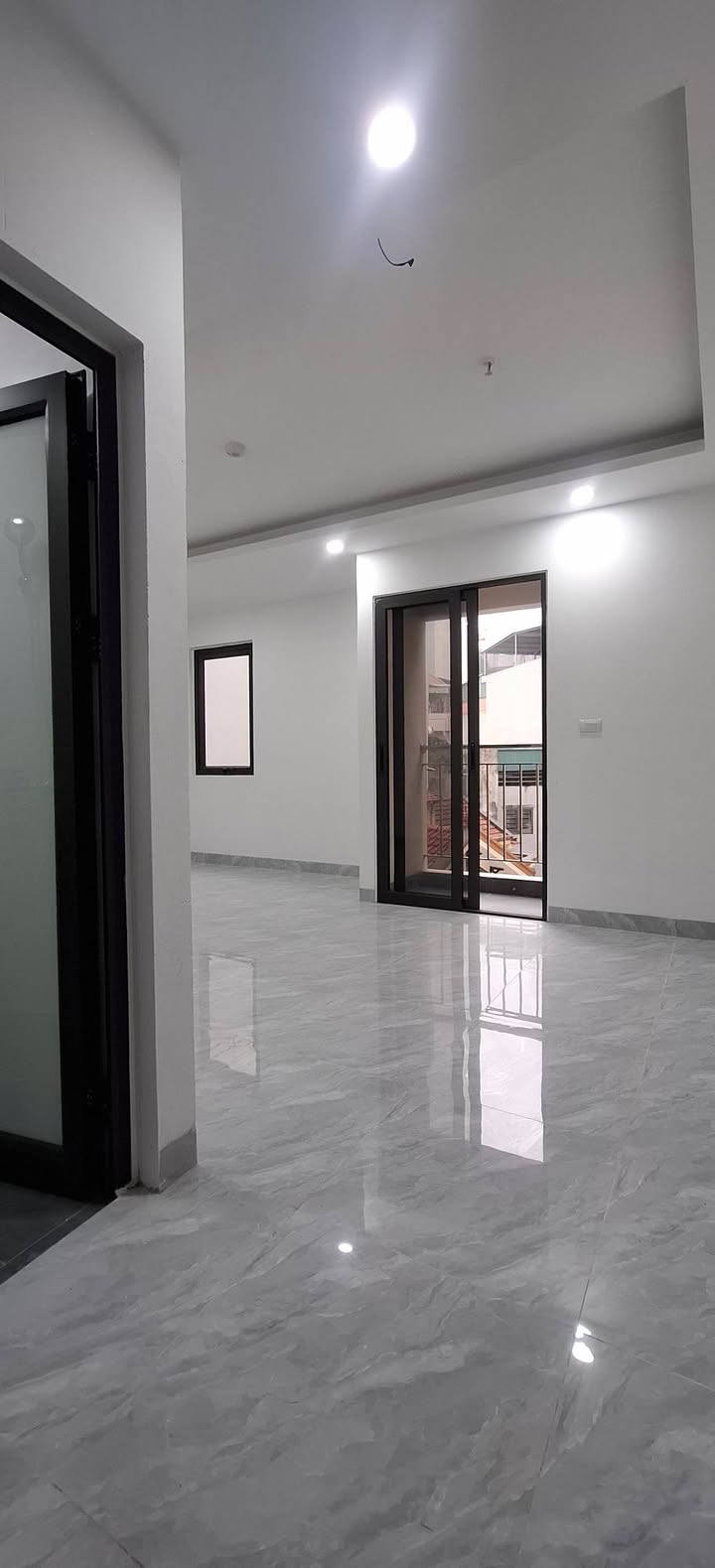 Phòng cho thuê 26m² Mễ Trì Hạ, Nam Từ Liêm - Full nội thất cao cấp