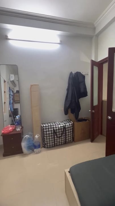 Phòng trọ Hồ Tùng Mậu 12m² giá 2.2 triệu - Sẵn sàng vào ở!