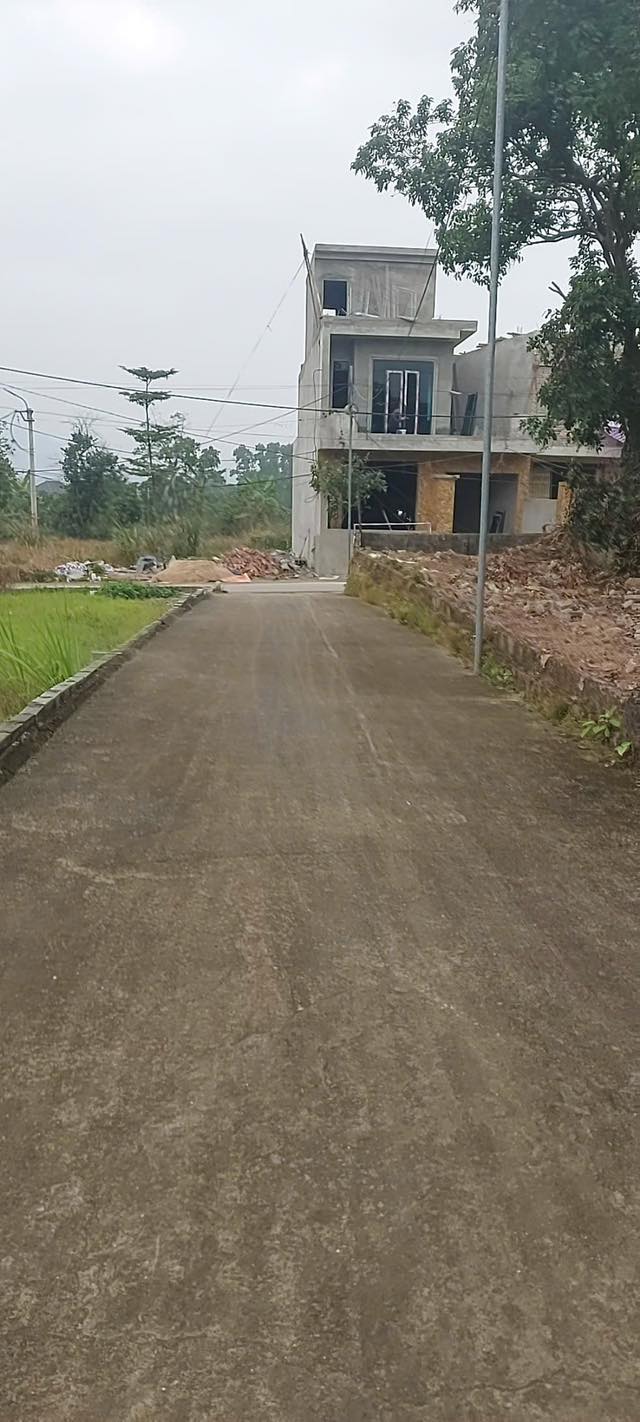 Đất nền Xuân Mai 250m² dưới 2 tỷ - Sổ đỏ chính chủ, ô tô tránh