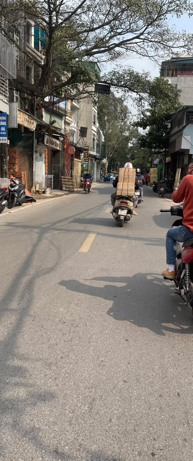 Nhà Phố Hồng Mai 48m² - 6 Tầng Thang Máy, Lô Góc, Ô Tô Đỗ Cửa - 19 Tỷ