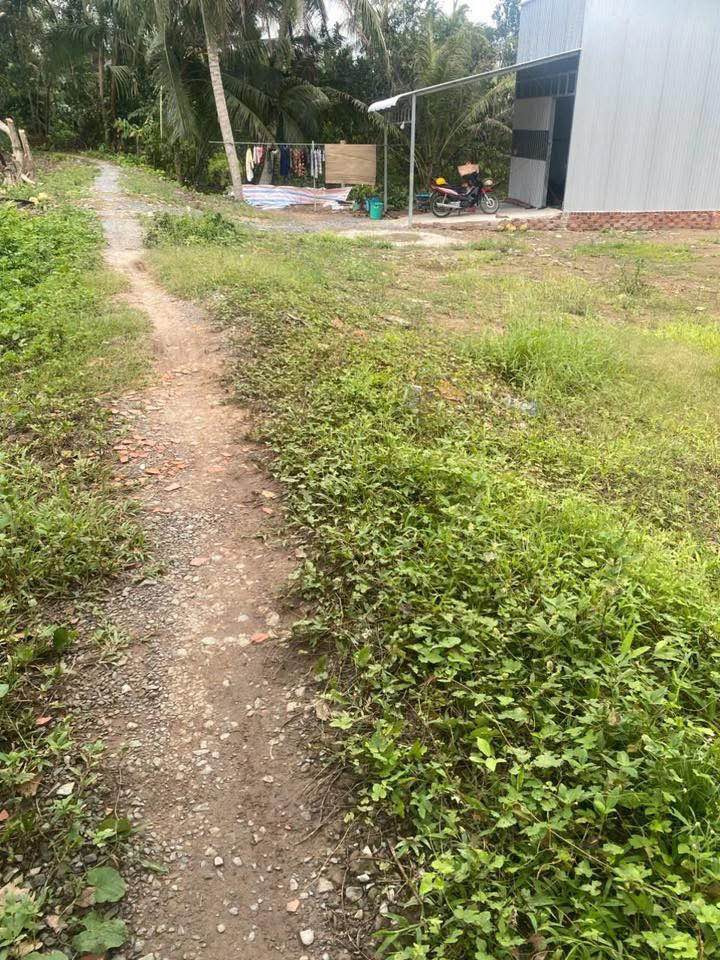 Đất Nền Vĩnh Long 200m² View Sông, Giá 190 Triệu - Sổ Riêng