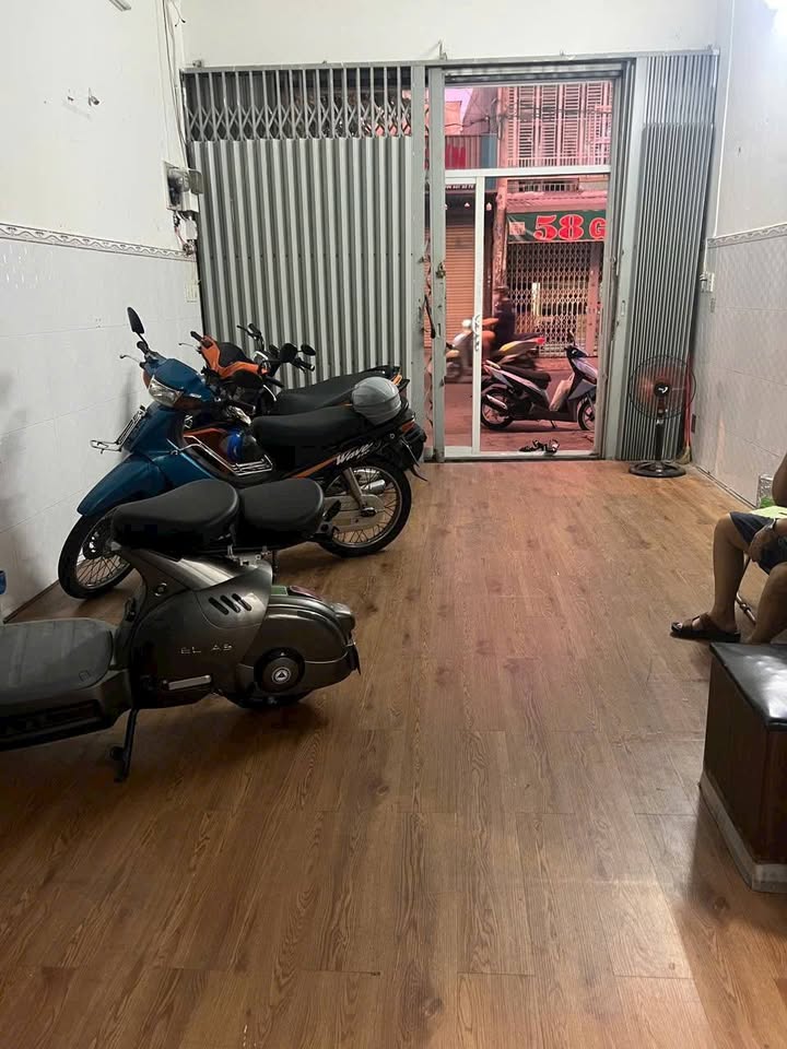 Nhà Phố Gò Xoài Bình Tân 32m² giá 8 triệu - Mặt tiền kinh doanh đắc địa!