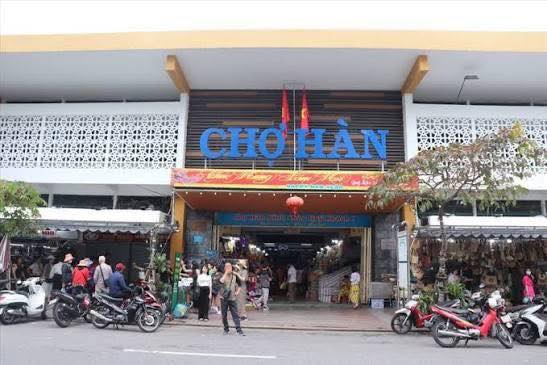 Nhà phố 4 tầng Trần Phú Đà Nẵng 130 triệu - Vị trí đắc địa đối diện Chợ Hàn!