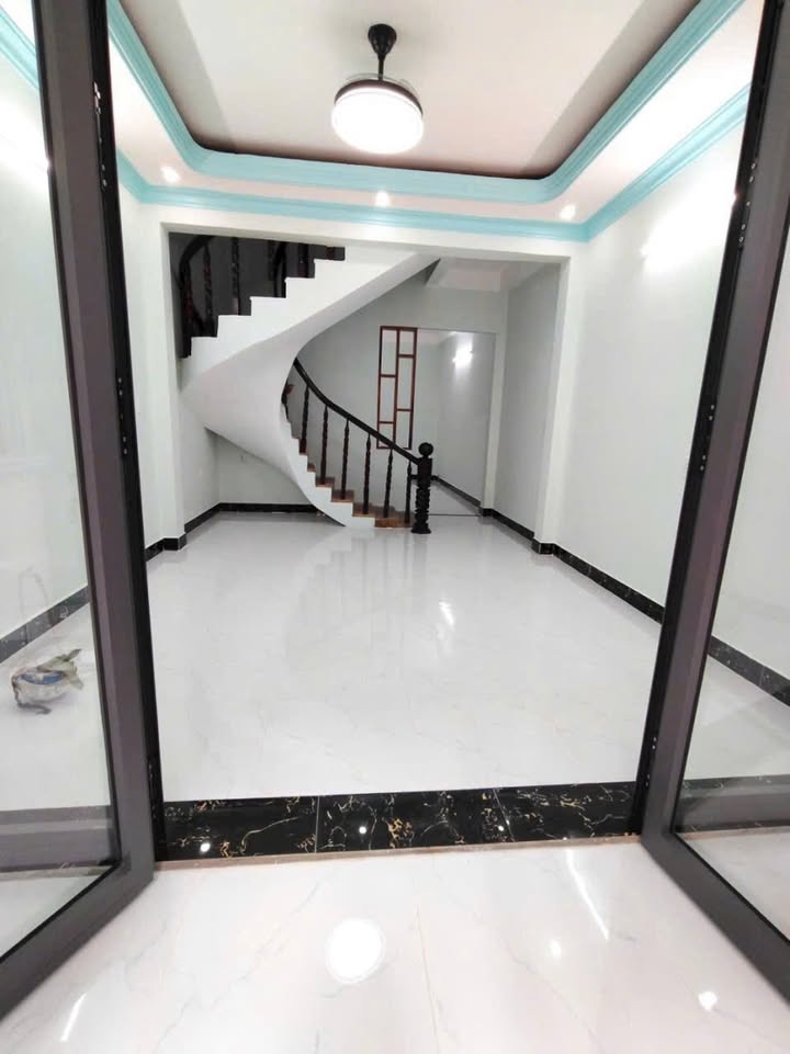 Nhà Nguyên Căn Gò Vấp 60m² giá 12 triệu - Ô tô vào tận nhà!