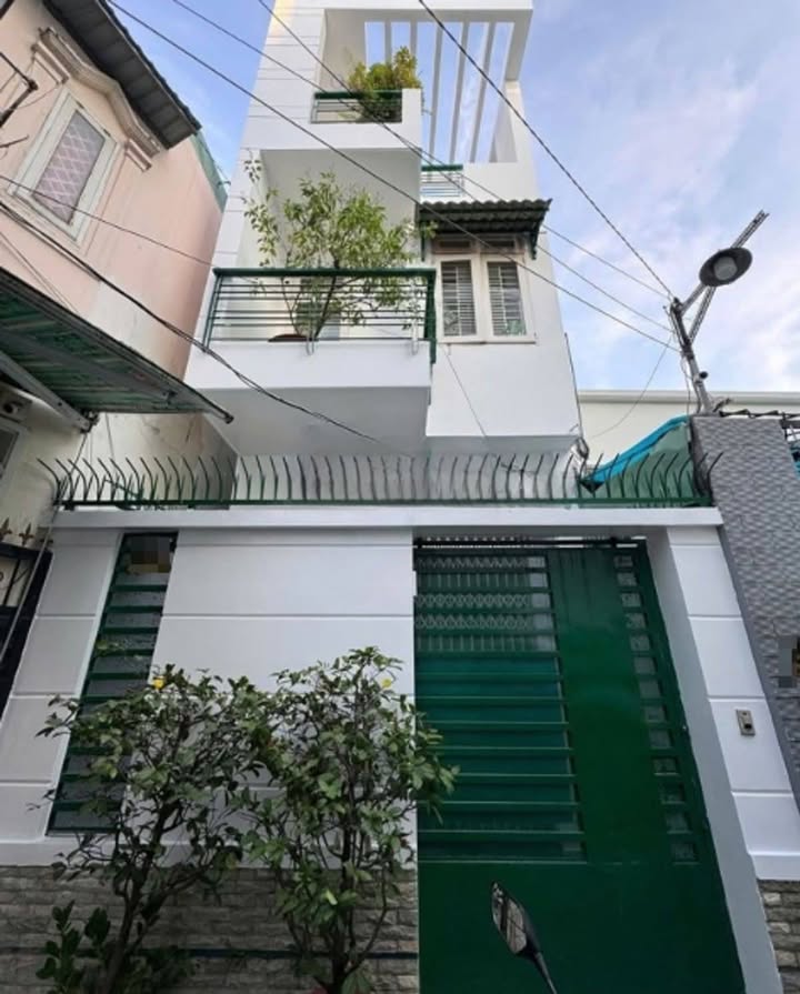 Nhà 3PN 4WC Hoàng Hoa Thám, Bình Thạnh - 28 Triệu/Tháng