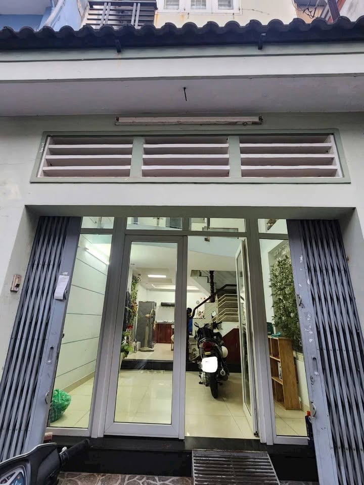 Nhà riêng Bình Thạnh 3PN – Full nội thất, dọn vào ở ngay!