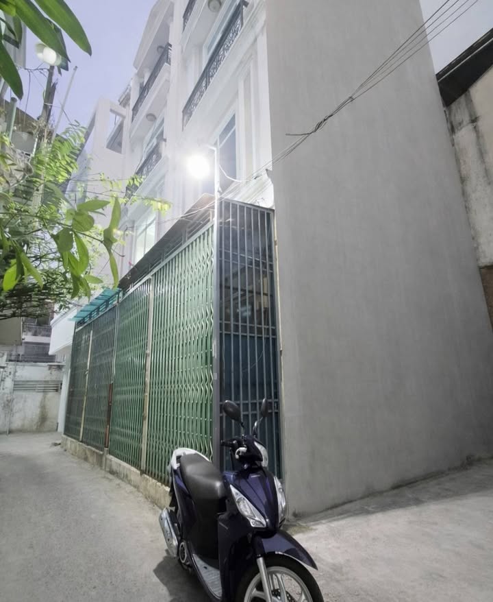 Bán Đất Vàng 40m² Phường 12, Bình Thạnh - Sổ Hồng Riêng, Gần Ngã Tư Hàng Xanh