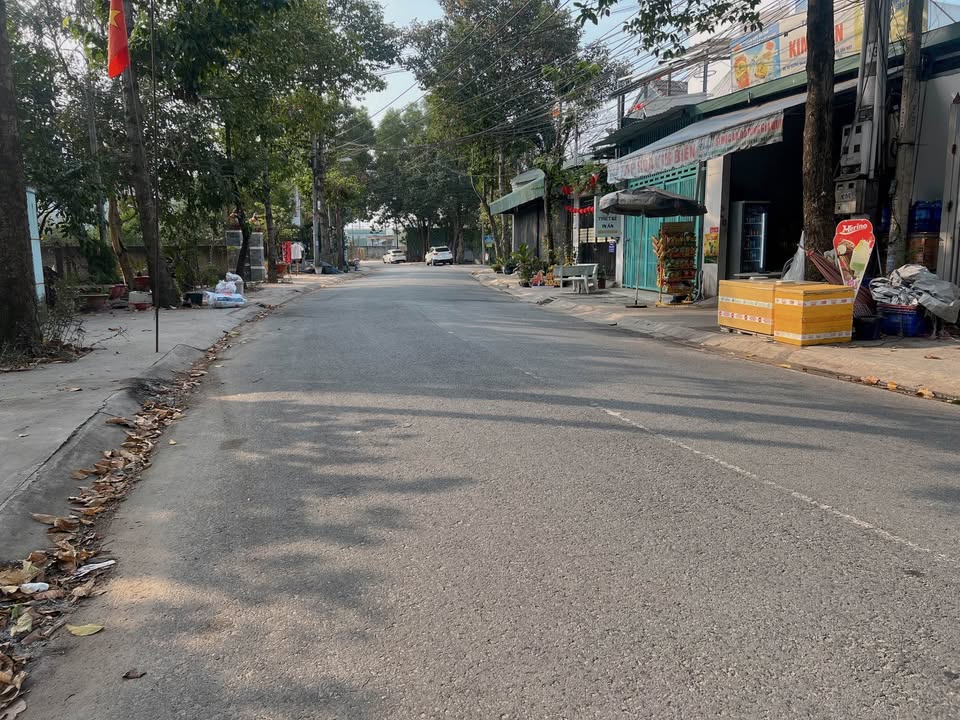 Đất nền Định Hòa, Thủ Dầu Một 100m² - Sổ đỏ chính chủ, bán gấp!