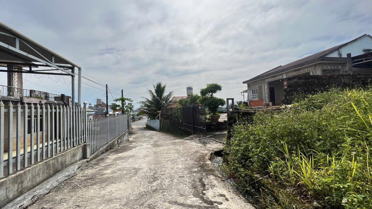 Đất hẻm Lê Lợi Phường 1 Bảo Lộc 643m² giá 3.7 tỷ - Sổ đỏ chính chủ