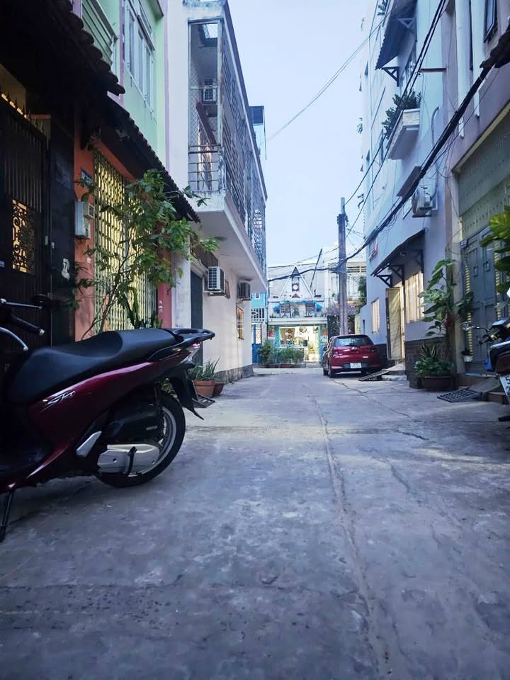 Nhà 4 Tầng HXH Phan Sào Nam, Tân Bình - 4PN Master, Full Nội Thất Gỗ - 12.5 Tỷ