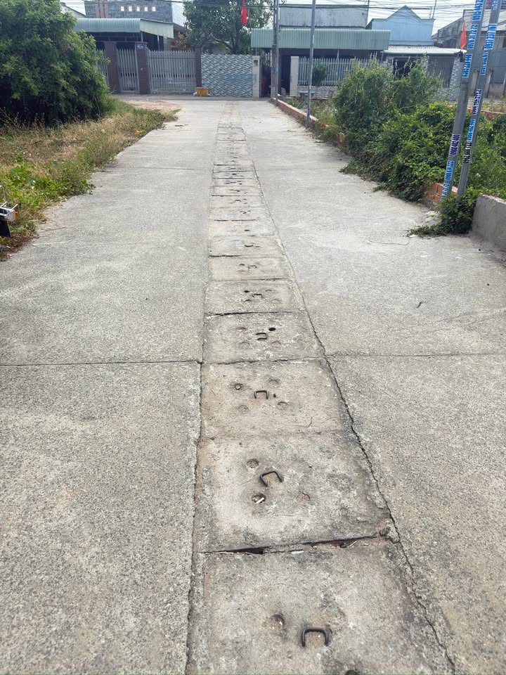 Bán Đất Nền Long Hải 89m² Giá 1.5 Tỷ - Gần Biển, Sẵn Sổ Hồng