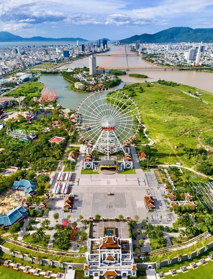 Đất nền Phố Đức Chính 300m² - 3 mặt tiền, vị trí vàng!