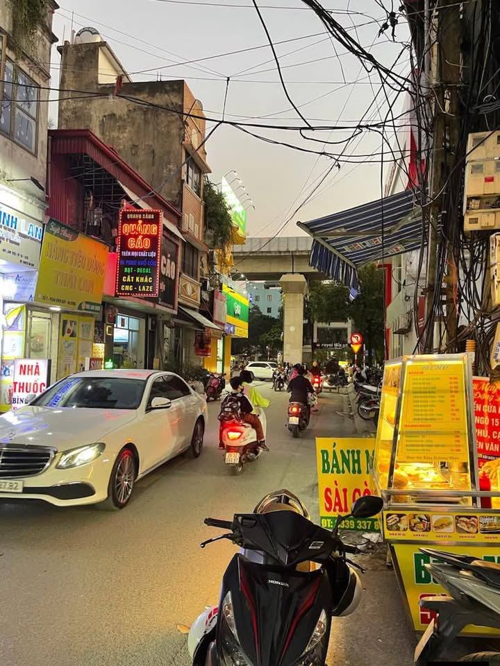 Nhà Mặt Phố Phan Đình Giót 89m², Lô Góc Kinh Doanh Đỉnh Cao