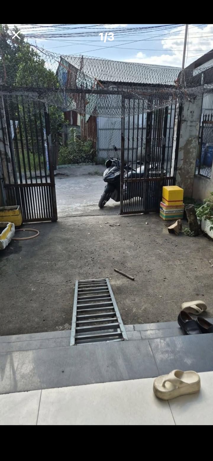 Nhà Phố Dĩ An 134m² giá 4.3 tỷ - Mặt tiền kinh doanh đắc địa!