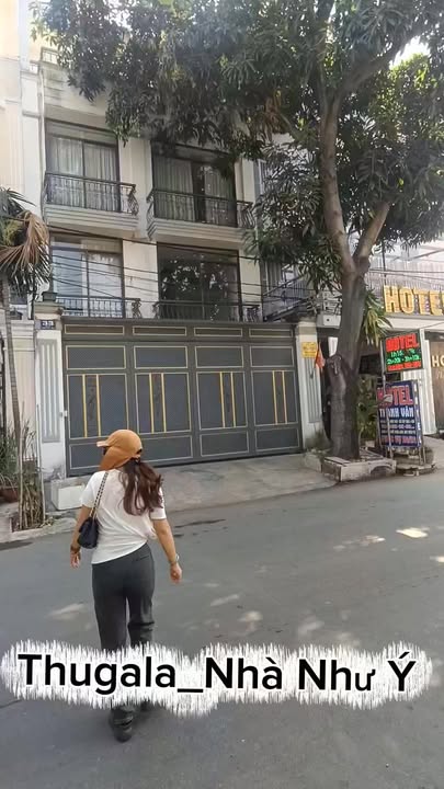 Biệt thự Quận 7 112m² - Mặt tiền kinh doanh, ngay Metro!