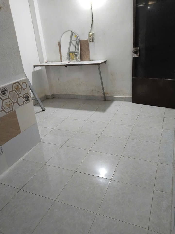 Cho thuê phòng 25m² Tân Phú - Sẵn ở ngay, gần chợ, giá 2.5 triệu