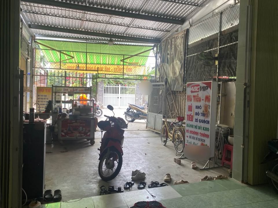 Nhà Nguyên Căn Vĩnh Ngọc 100m² - Kinh Doanh/Ở Ngay, Giá 5 Triệu