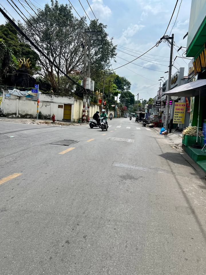 Nhà Phố Chương Dương Thủ Đức 109m² - Vị trí Đắc Địa, Mặt Tiền Kinh Doanh