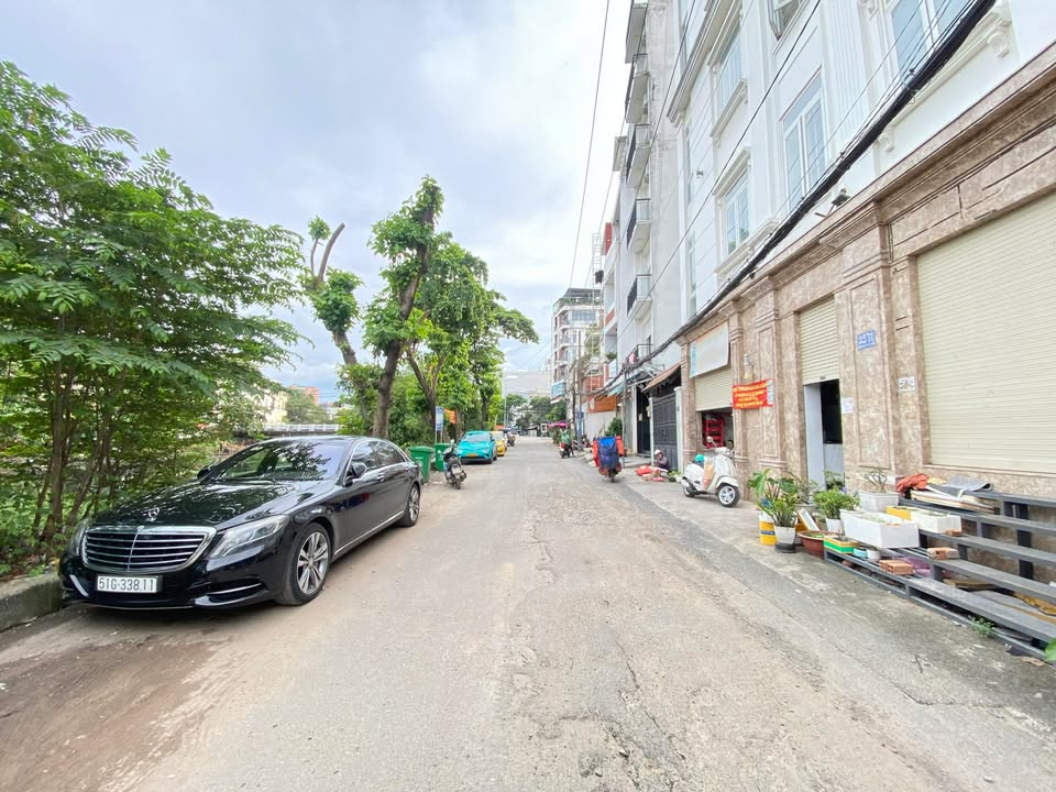 Nhà 84m² Bùi Đình Tuý, Bình Thạnh - 8 CHDV Dòng Tiền 30 Triệu/Tháng - Giá 10.9 Tỷ