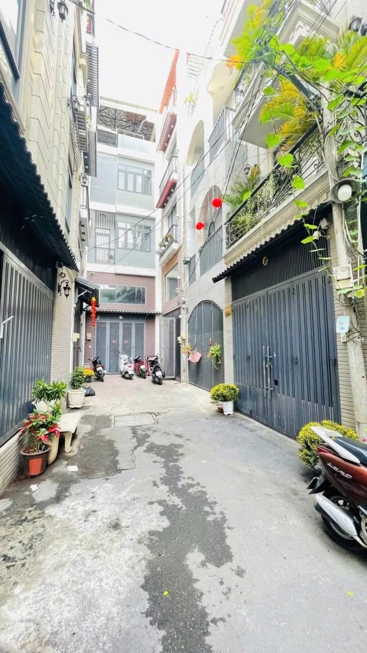 Nhà P8 Gò Vấp 43m² - Vị trí đẹp, sát mặt tiền Nguyễn Văn Khối