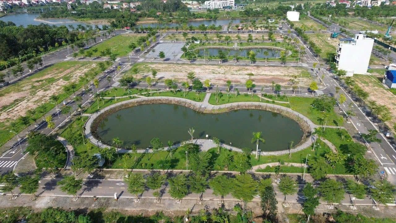 Đất nền KĐT Đông Bắc Bích Động 90m² 3 tỷ - Sổ đỏ chính chủ