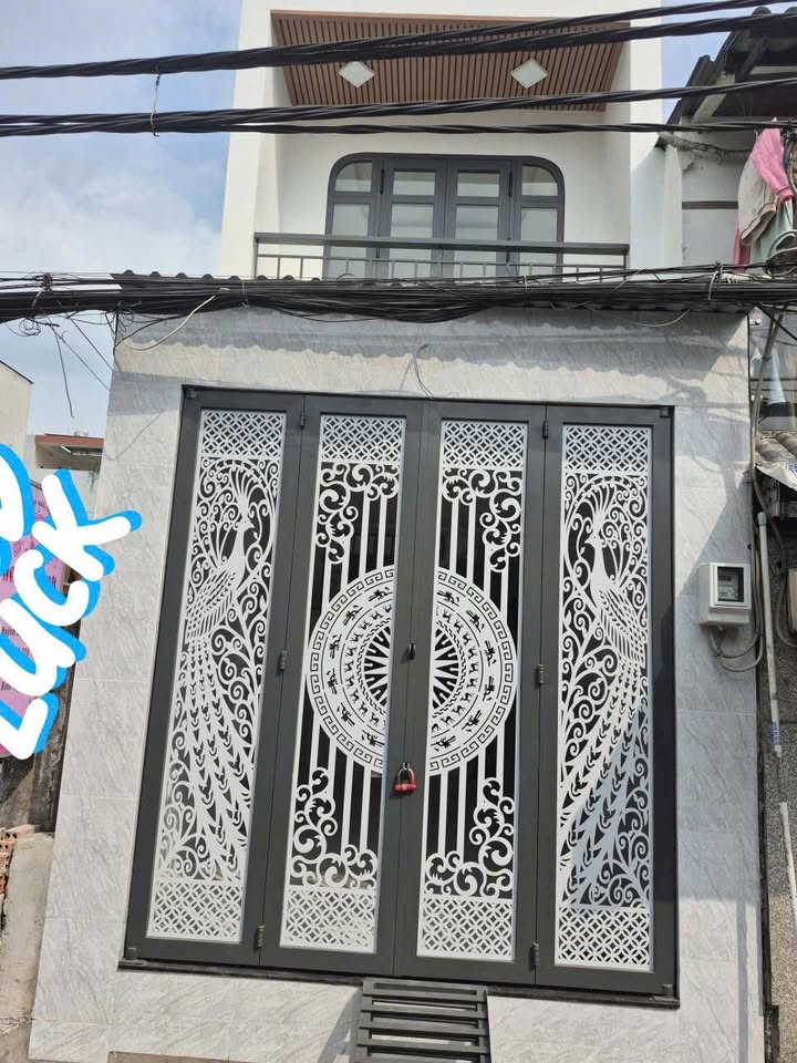 Bán nhà Bình Tân 33m² 4.29 tỷ - Vị trí đẹp sẵn sàng ở ngay