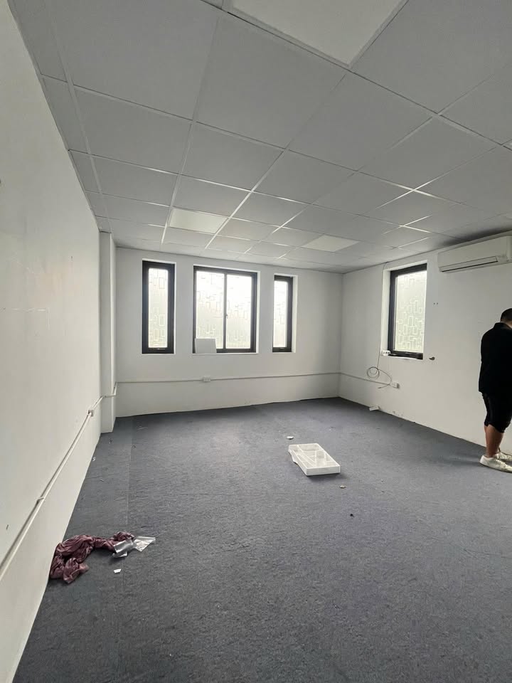 Văn phòng Geleximco Lê Trọng Tấn 30m² – Sẵn sàng làm việc!