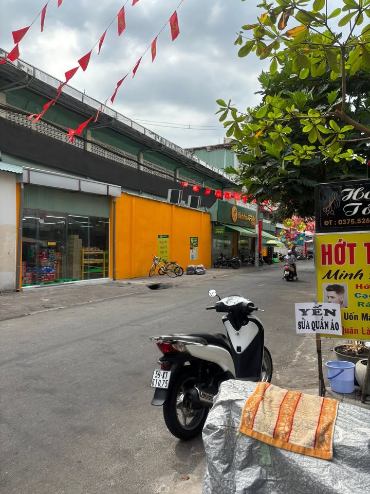 Cho thuê phòng trọ Quận 6 - 2 Triệu/tháng, gần chợ, giờ tự do