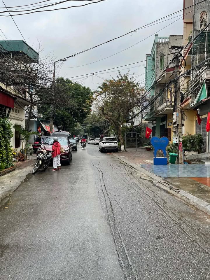 Đất & Nhà C4 Nguyễn Công Hãng 60m² - Mặt tiền kinh doanh sầm uất!