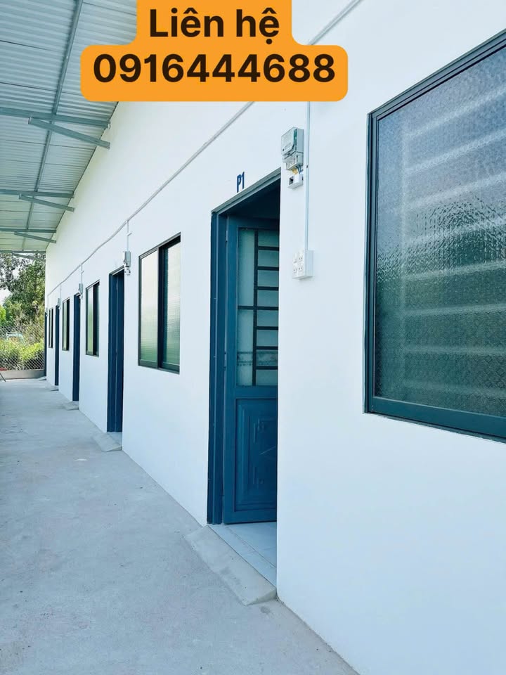 Phòng trọ Nguyễn Văn Cừ nối dài 20m² giá 1.8 triệu - An ninh 24/7