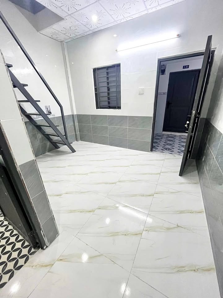 Nhà trọ An Bình 30m² - Sẵn sàng ở ngay, gần ĐH FPT, ĐH NCT chỉ 2.5 triệu