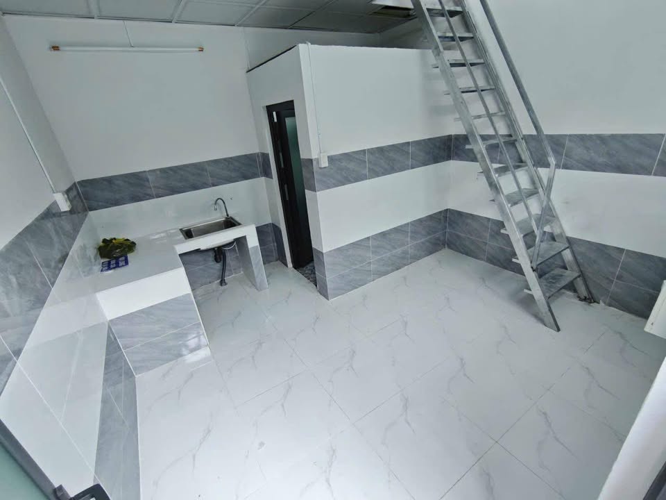 Phòng Gác Đúc Trần Quang Diệu, An Thới - Cho thuê, được nuôi thú cưng!