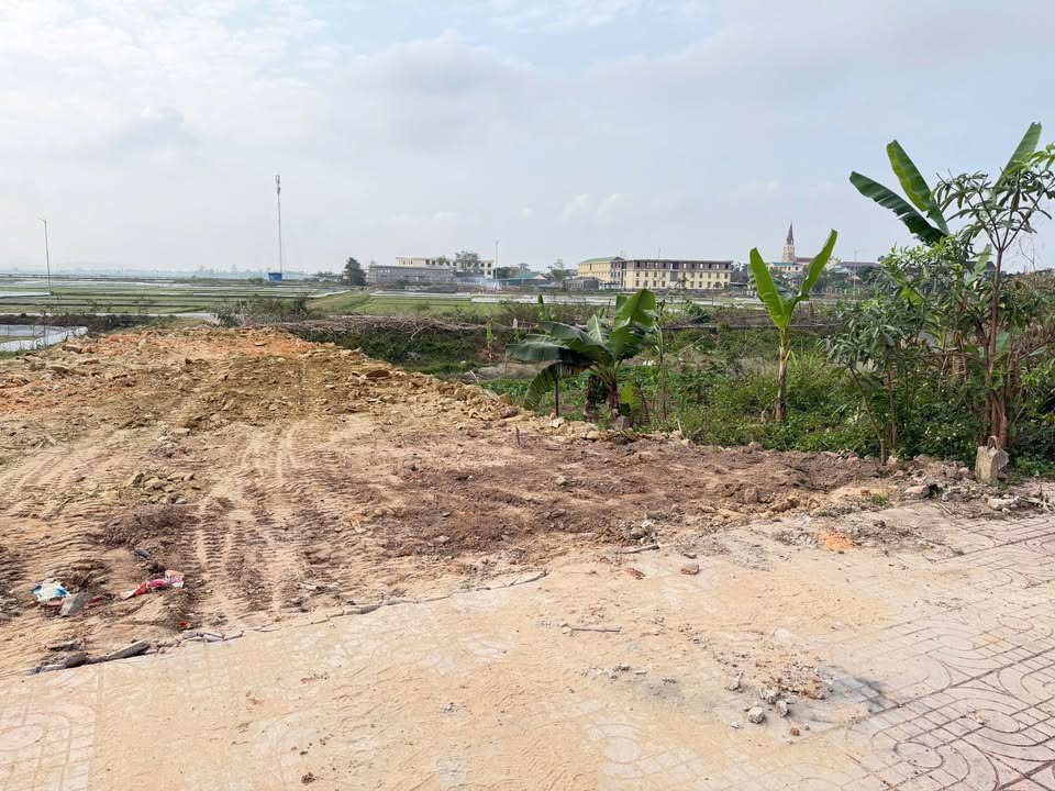 Đất nền Khuôn Trù Đại Hiến Sơn 215m² - Sổ đỏ chính chủ!