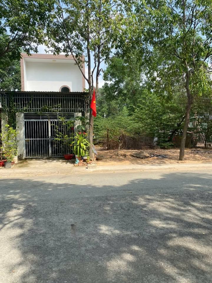 Đất nền Thới Hòa Bến Cát 183m² - Sổ đỏ chính chủ, tiềm năng sinh lời!