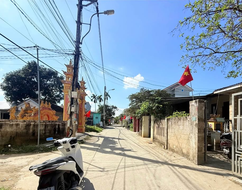 Nhà phố Hoàng Quốc Việt Huế 82m² giá 3.x tỷ - Vị trí vàng ở ngay!