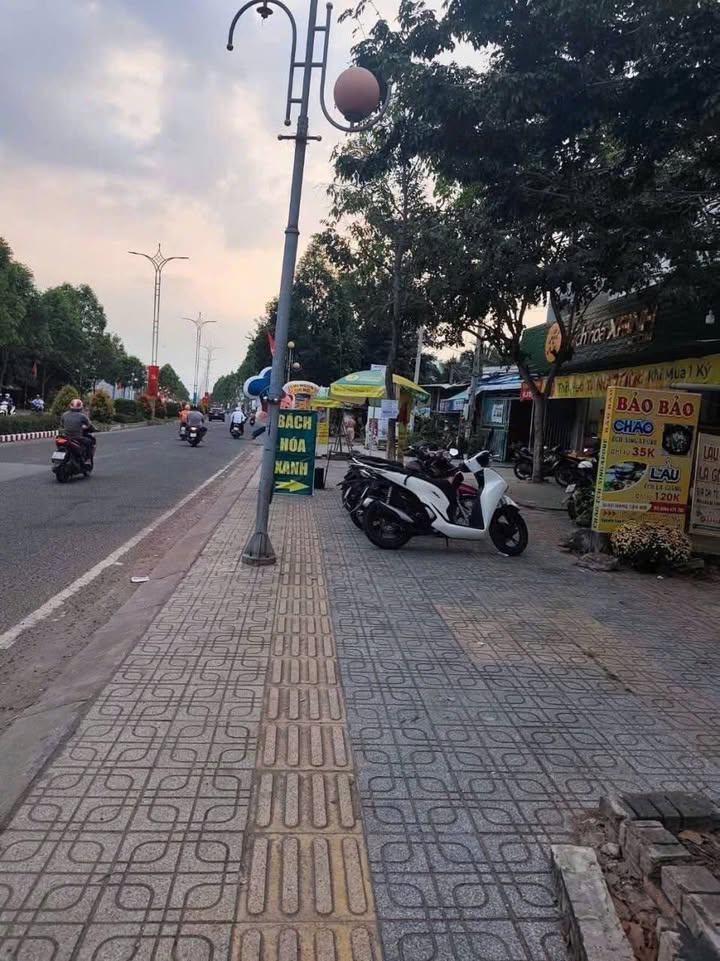 Đất Nguyễn Văn Nguyễn Bến Tre 141m2 4,089 tỷ - Đất thổ cư 100%