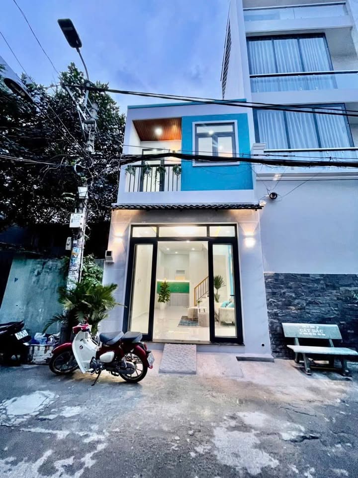 Bán nhà Đỗ Thừa Luông Tân Phú 33m² giá 4.8 tỷ - Ô tô vào tận nhà!