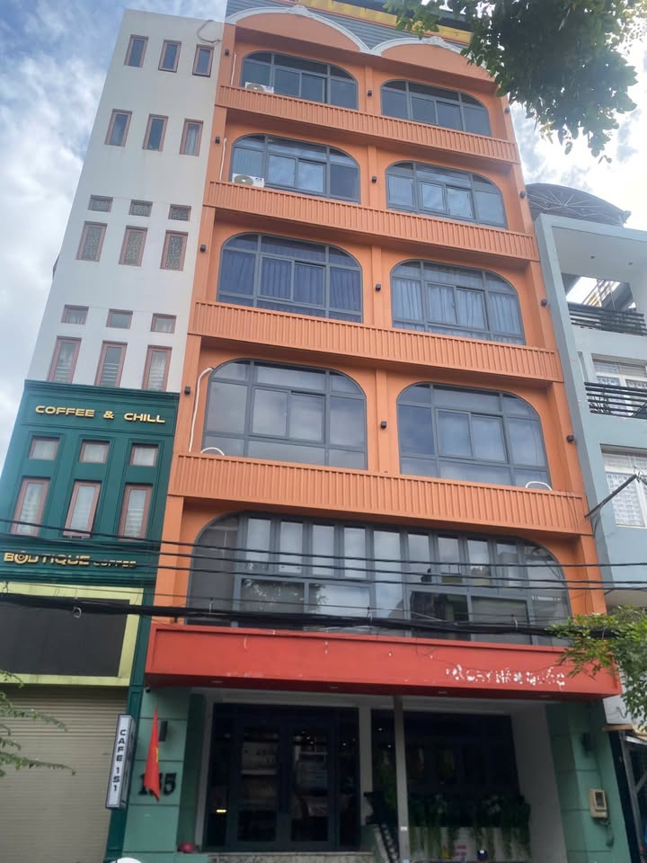 Tòa nhà Mặt tiền Vạn Kiếp, Bình Thạnh 45 tỷ - Đầu tư sinh lời vượt trội!