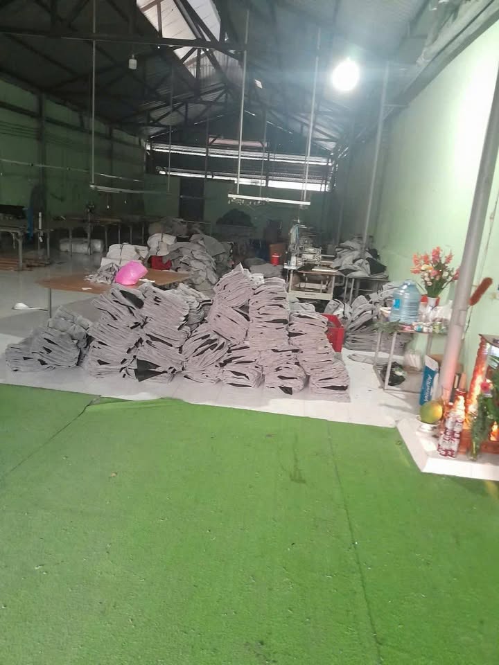 Cho thuê kho KDC Thuận Giao Thuận An 330m² giá 11 triệu - Giá thuê tốt!