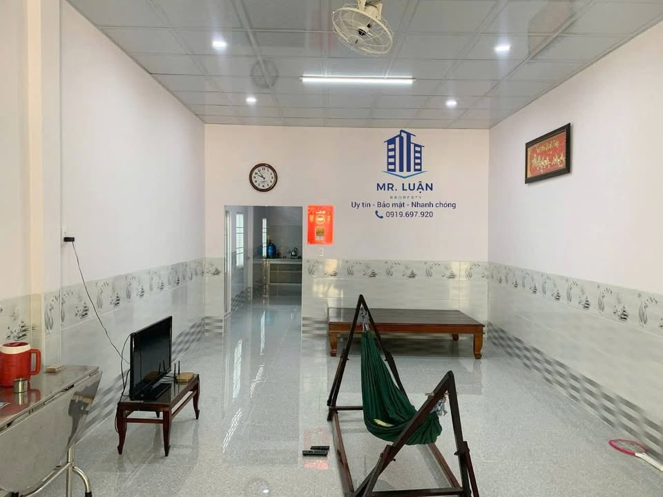 Nhà phố Phường 5 Cà Mau 137m² 2 tỷ - Mặt tiền kinh doanh