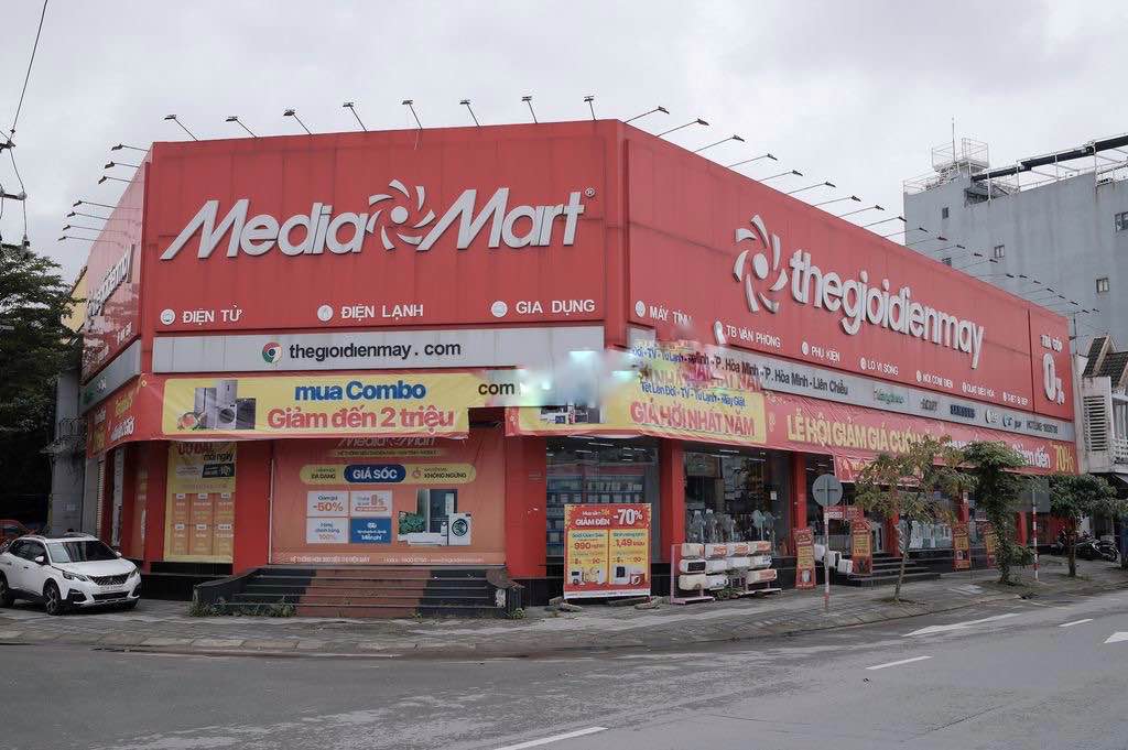 Nhà phố Liên Chiểu Đà Nẵng 1200m² - Mặt tiền kinh doanh, 200 triệu/tháng!