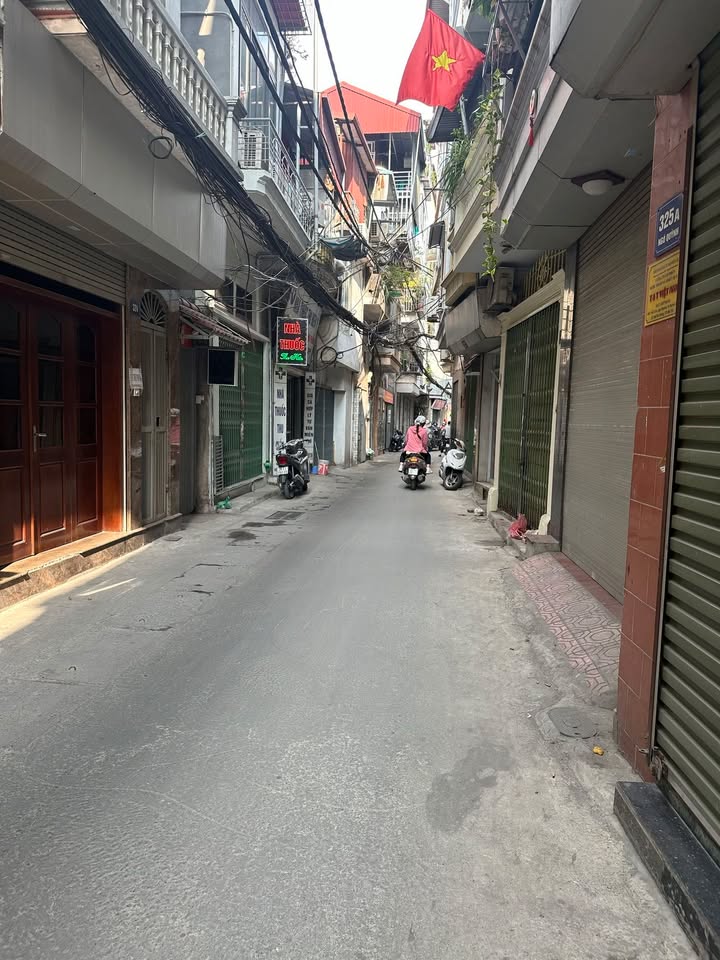 Đất Vàng Times City 68m² - Giá Đầu Tư 12 Tỷ, Ô Tô Đỗ Cửa