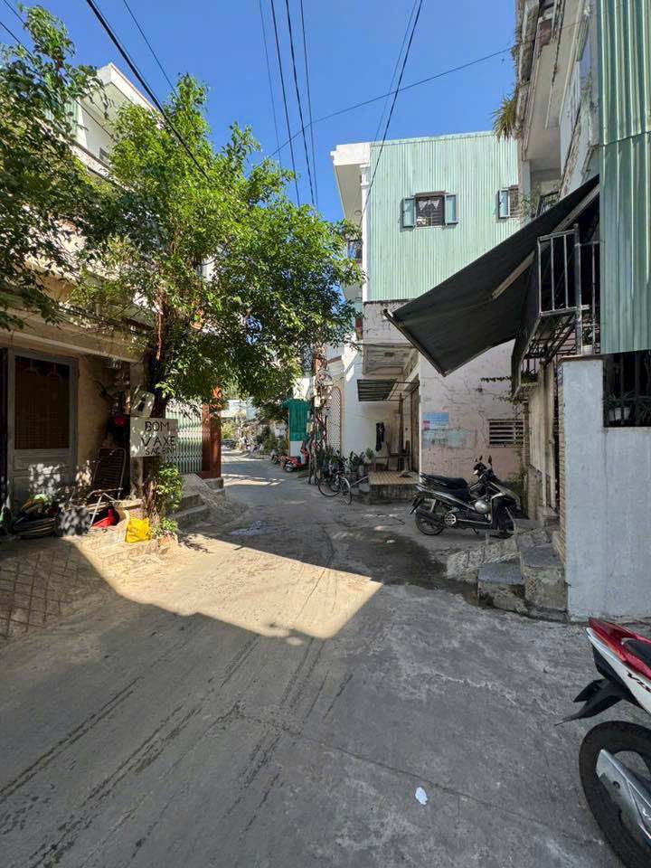 Nhà Phố Mặt Tiền P. Đống Đa Quy Nhơn 2.8 tỷ - Vị trí đắc địa!