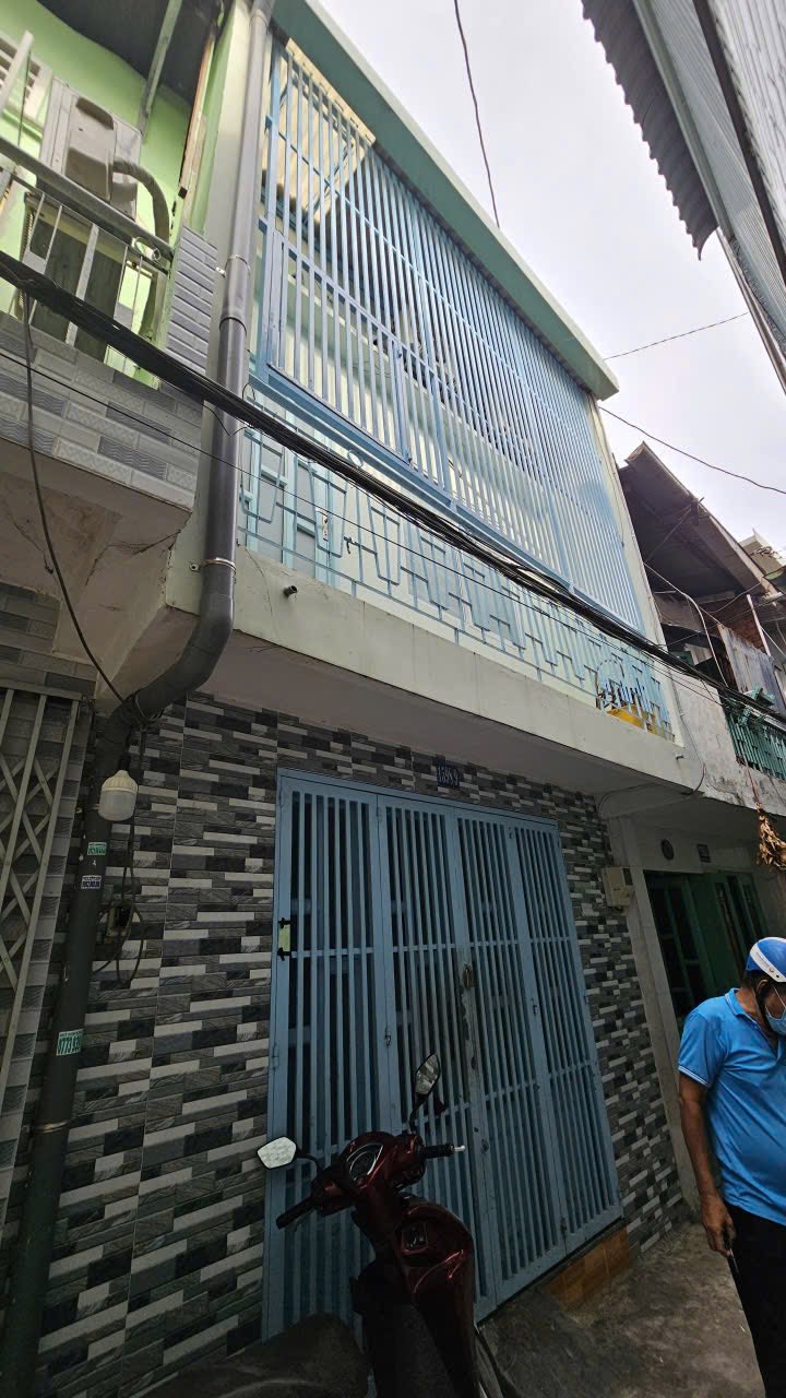 Nhà Cho Thuê Phường 6 Quận 8, 41m² chỉ 9 Triệu - Thích Hợp Kinh Doanh!